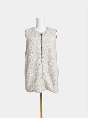 Aritzia WILFRED Chatou Sherpa Cream Vest, Casual Streetwear, Sz M